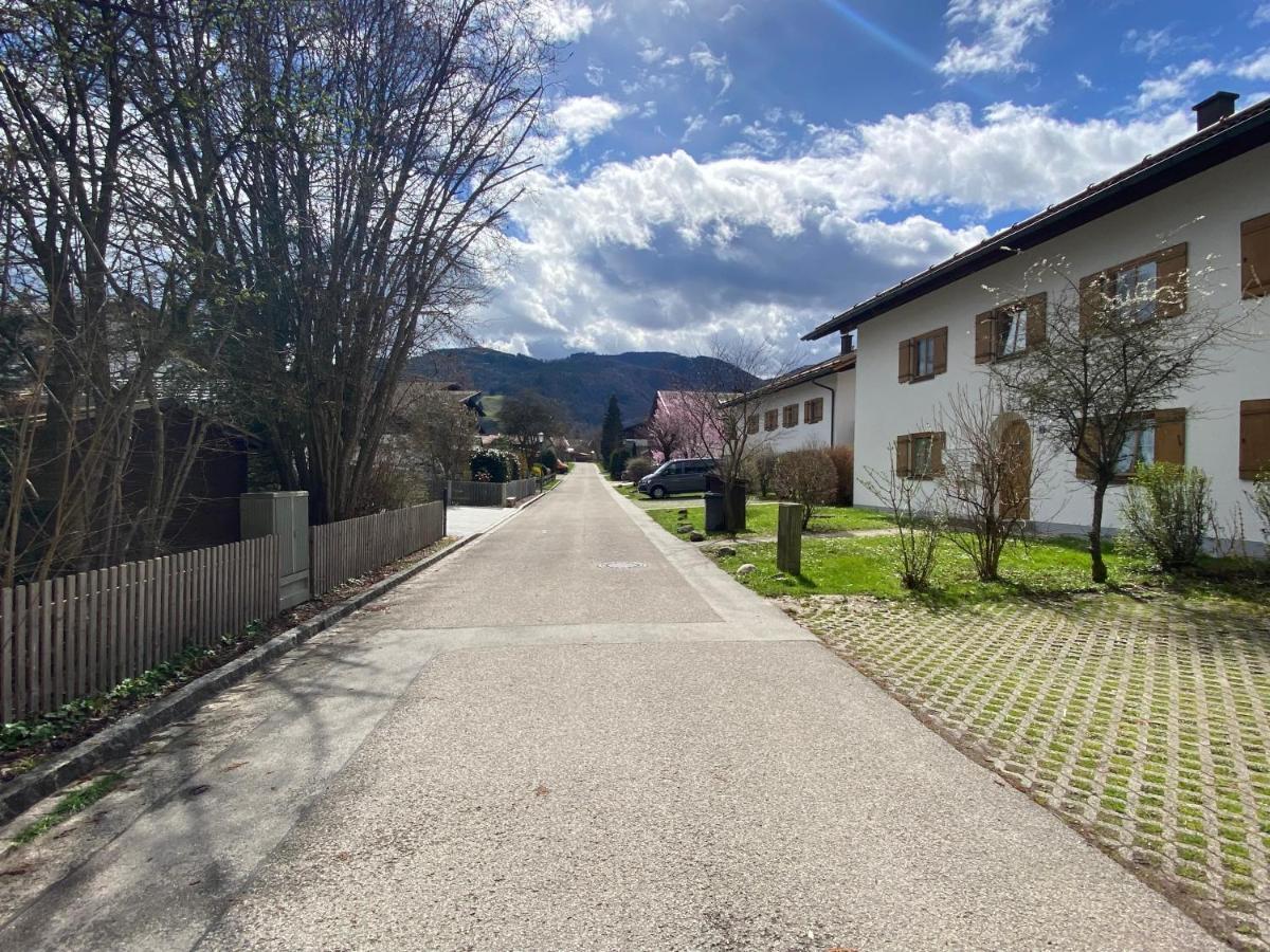 Modern Eingerichtete Wohnung Mit 2 Schlafzimmern Bergen  Exteriér fotografie
