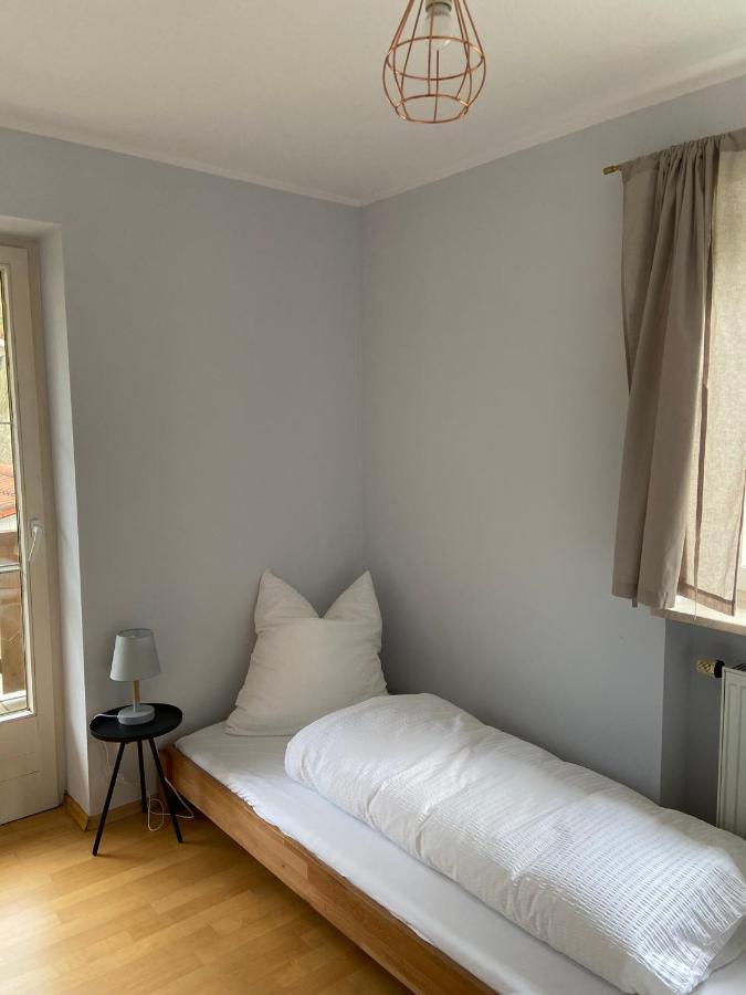 Modern Eingerichtete Wohnung Mit 2 Schlafzimmern Bergen  Exteriér fotografie