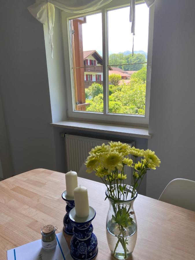 Modern Eingerichtete Wohnung Mit 2 Schlafzimmern Bergen  Exteriér fotografie